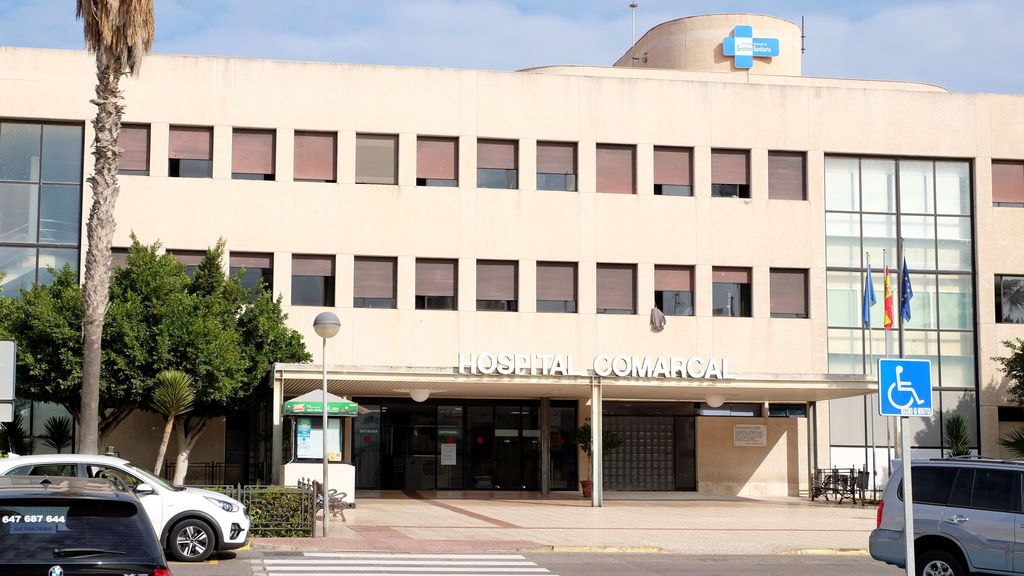 Analizan si la muerte de dos padres y su hijo se debe a un brote de covid-19 en un bautizo en Melilla Analizan si la muerte de dos padres y su hijo se debe a un brote de covid-19 en un bautizo en Melilla