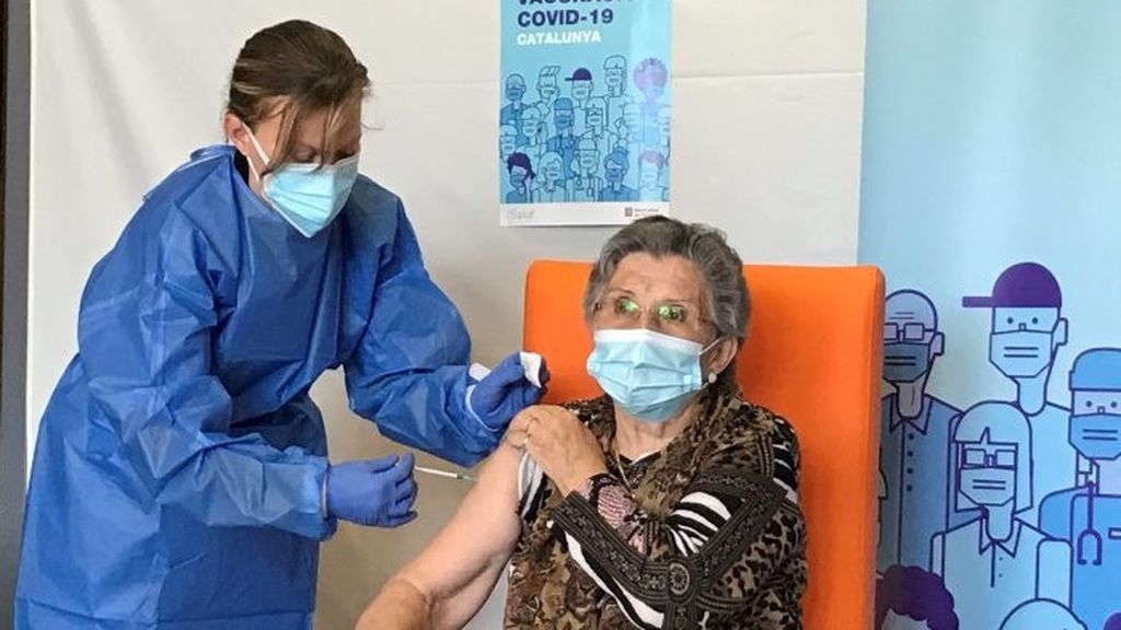 Comienza la segunda ronda de vacunación frente al covid en España: siete comunidades ya administran las segundas dosis