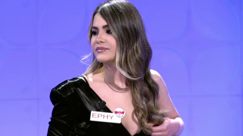 Ephy, una pretendienta sin pelos en la lengua