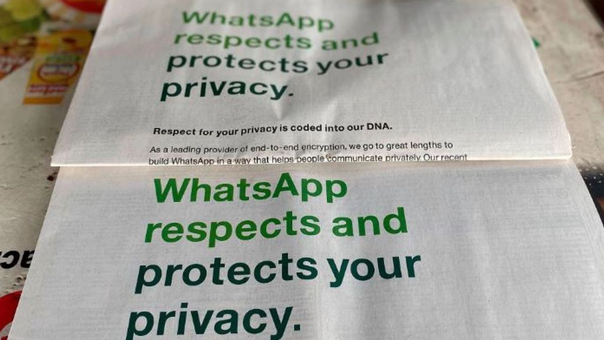 WhatsApp da marcha atrás temporalmente a los cambios en su política de Condiciones y Privacidad