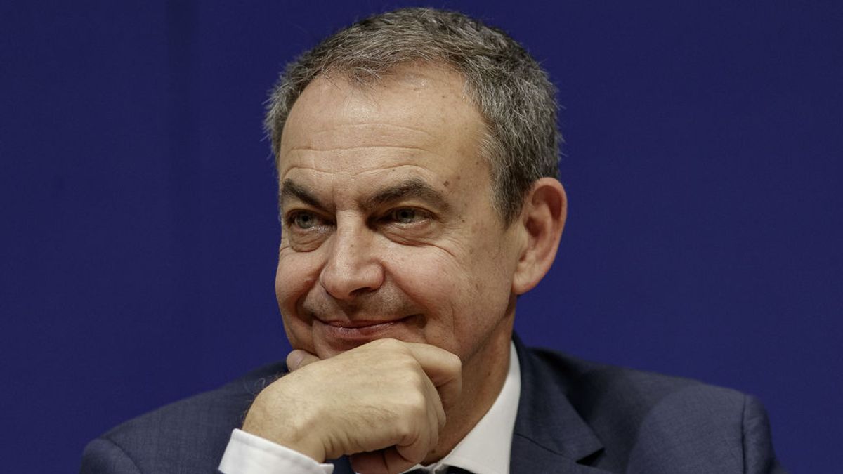José Luis Rodríguez Zapatero sigue rendido a Borges y publicará libro su figura en septiembre José Luis Rodríguez Zapatero sigue rendido a Borges y publicará libro su figura en septiembre