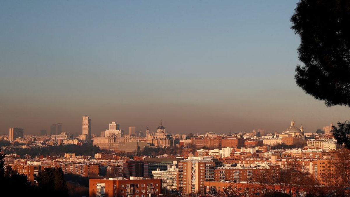 Medidas excepcionales en Madrid no solo por la nieve, también por la alta contaminación