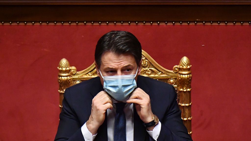 Conte logra la mayoría simple en el Senado y gobernará en minoría Conte logra la mayoría simple en el Senado y gobernará en minoría