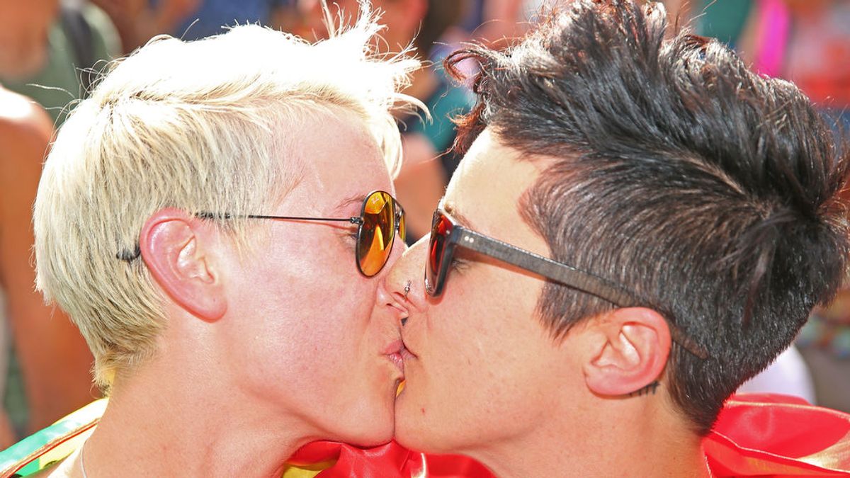 ¿Eres gay, hetero o bisexual? Un polémico (y peligroso) test revoluciona la red ¿Eres gay, hetero o bisexual? Un polémico (y peligroso) test revoluciona la red