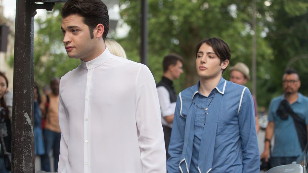 Brant solía aparecer siempre acompañado de su hermano, Peter.Brant solía aparecer siempre acompañado de su hermano, Peter.