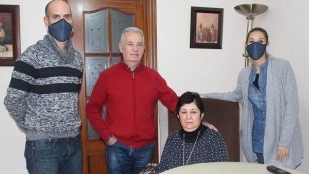 Le quitan el tratamiento para la esclerosis por tener más de 55 años: “Ha sido peor esto que el diagnóstico” Le quitan el tratamiento para la esclerosis por tener más de 55 años: “Ha sido peor esto que el diagnóstico”