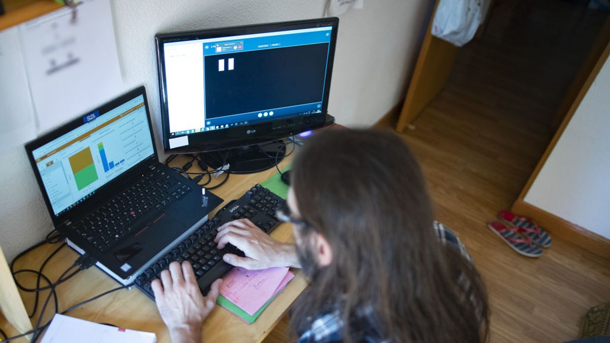 La importancia del teletrabajo para frenar la pandemia: un 1% más de empleo desde casa reduciría los contagios un 7% La importancia del teletrabajo para frenar la pandemia: un 1% más de empleo desde casa reduciría los contagios un 7%