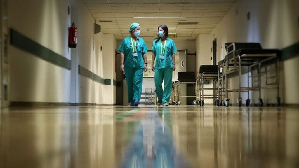 El paciente que más tiempo llevaba ingresado por coronavirus acaba de recibir el alta El paciente que más tiempo llevaba ingresado por coronavirus acaba de recibir el alta
