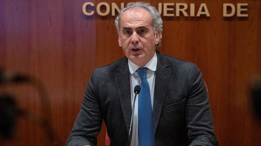 Madrid suspende la vacunación de sanitarios por falta de vacunas del covid19