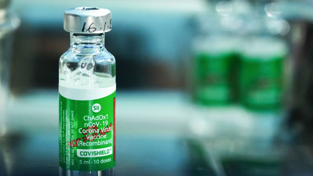 La vacuna de AstraZeneca y Oxford, la tercera contra la covid-19, llegará a España en dos semanas La vacuna de AstraZeneca y Oxford, la tercera contra la covid-19, llegará a España en dos semanas