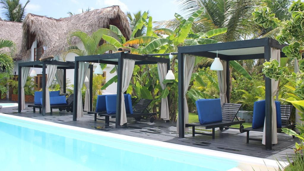 Así es Villa Montaña, la espectacular villa donde viven las chicas junto a los solteros