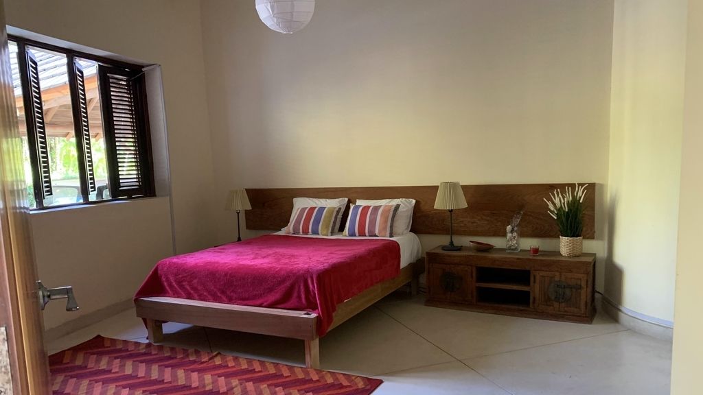 Así es Villa Playa por dentro, la espectacular casa donde viven los chicos junto a las solteras