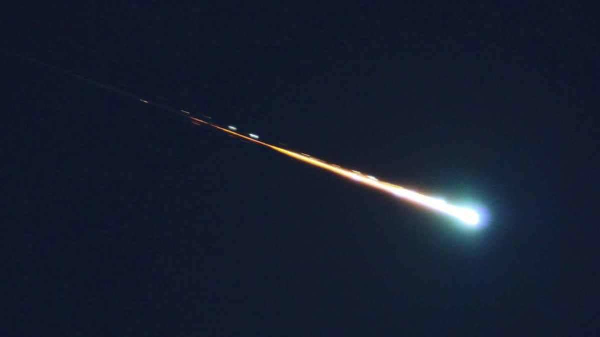 Una bola de fuego cruza el cielo de Madrid a 126 mil km/hora