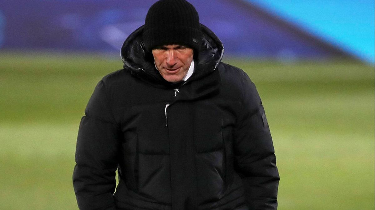 Zidane da positivo en covid-19 y no estará en el partido ante el Alavés Zidane da positivo en covid-19 y no estará en el partido ante el Alavés