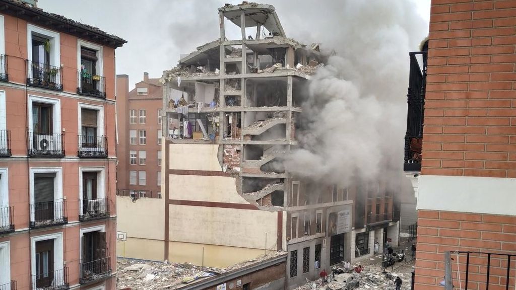 El Párroco de la Virgen de la Paloma de Madrid asegura que olía a gas en el edificio pero nadie tocó la caldera El Párroco de la Virgen de la Paloma de Madrid asegura que olía a gas en el edificio pero nadie tocó la caldera