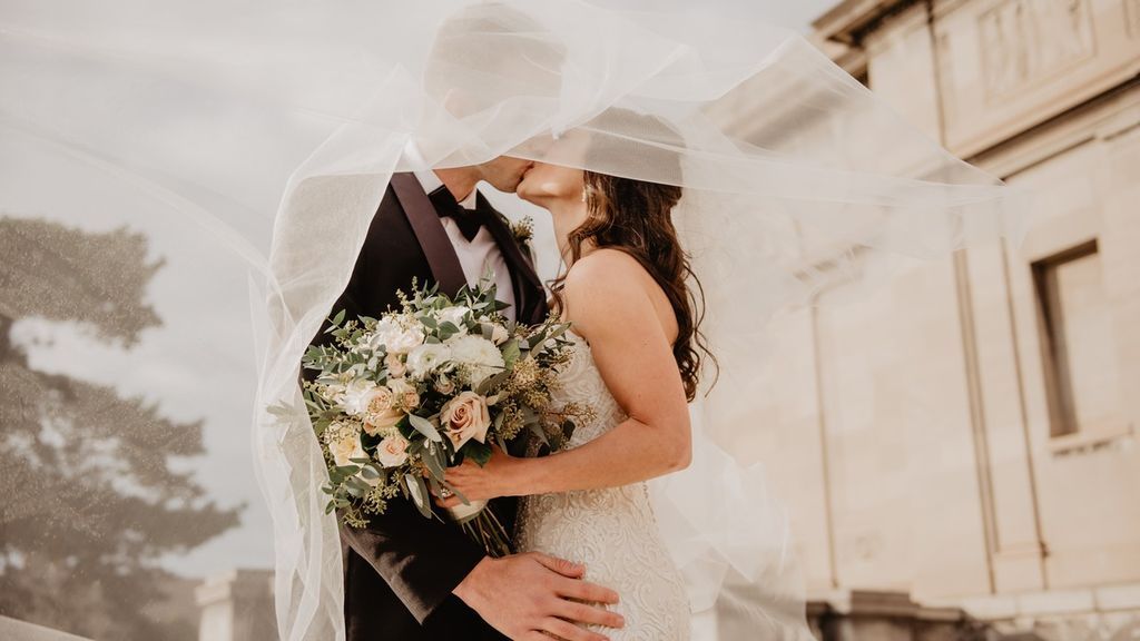 ¿Cuánto cuesta una boda en España? Calcula lo que podrías gastarte al pasar por el altar