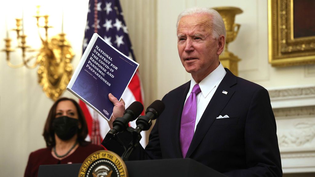 Biden firma una ayuda federal a familias con bajos recursos ante la "emergencia nacional" Biden firma una ayuda federal a familias con bajos recursos ante la "emergencia nacional"