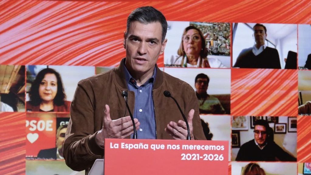Sánchez advierte de que "quedan semanas duras" en una jornada con nuevos récords de contagios Sánchez advierte de que "quedan semanas duras" en una jornada con nuevos récords de contagios