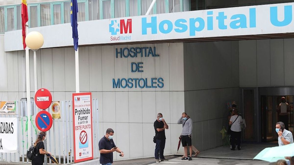Se mantienen los contagios en Madrid, con 6.130 nuevos casos, pero suben a 60 las muertes en un día Se mantienen los contagios en Madrid, con 6.130 nuevos casos, pero suben a 60 las muertes en un día