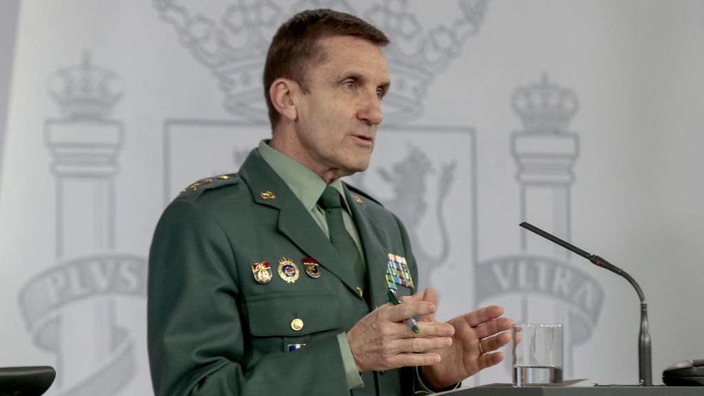La Guardia Civil ordena a sus mandos que no se vacunen tras la polémica por la vacunación del Jemad La Guardia Civil ordena a sus mandos que no se vacunen tras la polémica por la vacunación del Jemad