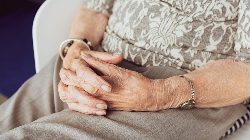 Notifican por error la muerte de una anciana de una residencia de Lugo tras confundirla con otra usuaria Notifican por error la muerte de una anciana de una residencia de Lugo tras confundirla con otra usuaria