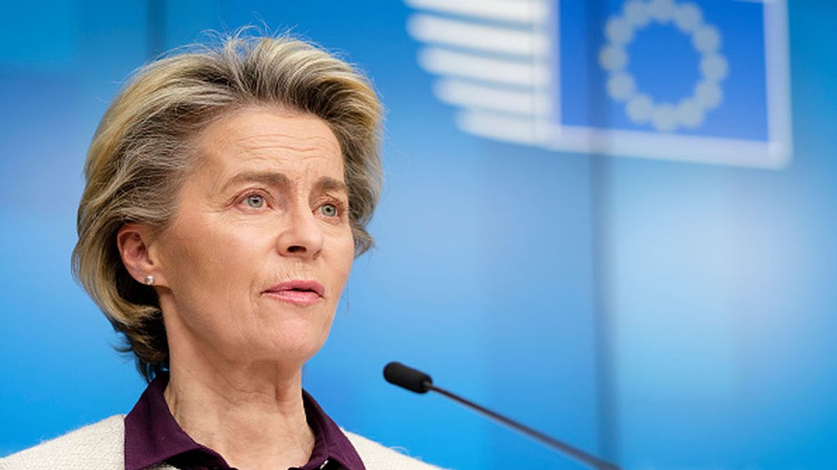Bruselas propone aislar a las regiones que superen una incidencia de 500 casos Bruselas propone aislar a las regiones que superen una incidencia de 500 casos