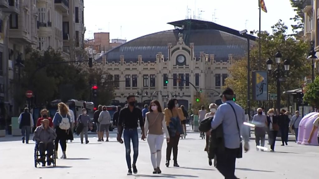 Nuevas restricciones en Valencia y Madrid