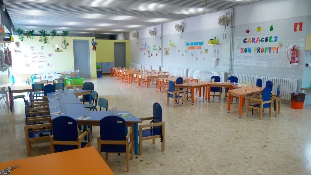 La incidencia se dispara un 79 % en los centros escolares y hay más de 20.000 alumnos en cuarentena en la Comunidad Valenciana La incidencia se dispara un 79 % en los centros escolares y hay más de 20.000 alumnos en cuarentena en la Comunidad Valenciana
