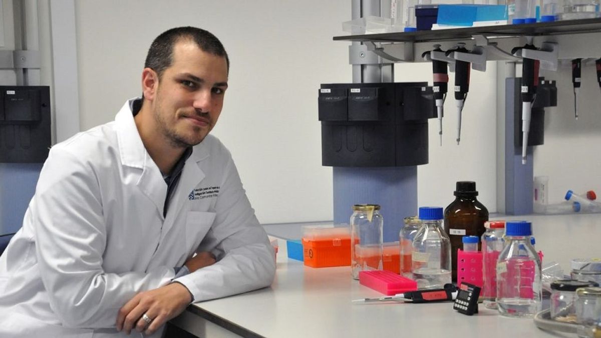 Iñaki Comas, experto en genómica: “Va a ser difícil parar la variante británica pero podemos evitar que nos llene los hospitales” Iñaki Comas, experto en genómica: “Va a ser difícil parar la variante británica pero podemos evitar que nos llene los hospitales”
