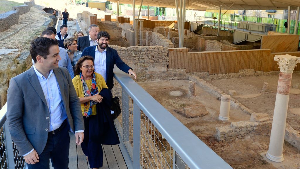 El PSOE de Murcia denuncia que "también se han vacunado altos cargos que están en Madrid" y García Egea se da por aludido El PSOE de Murcia denuncia que "también se han vacunado altos cargos que están en Madrid" y García Egea se da por aludido