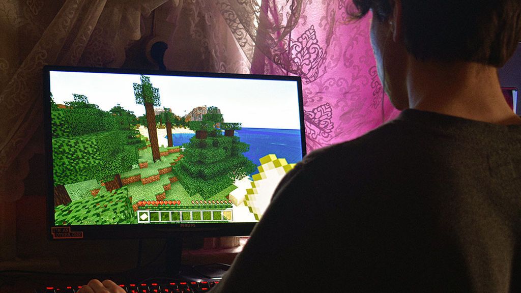 Los jóvenes obtienen peores resultados académicos cuando juegan a videojuegos entre semana, según un estudio Los jóvenes obtienen peores resultados académicos cuando juegan a videojuegos entre semana, según un estudio