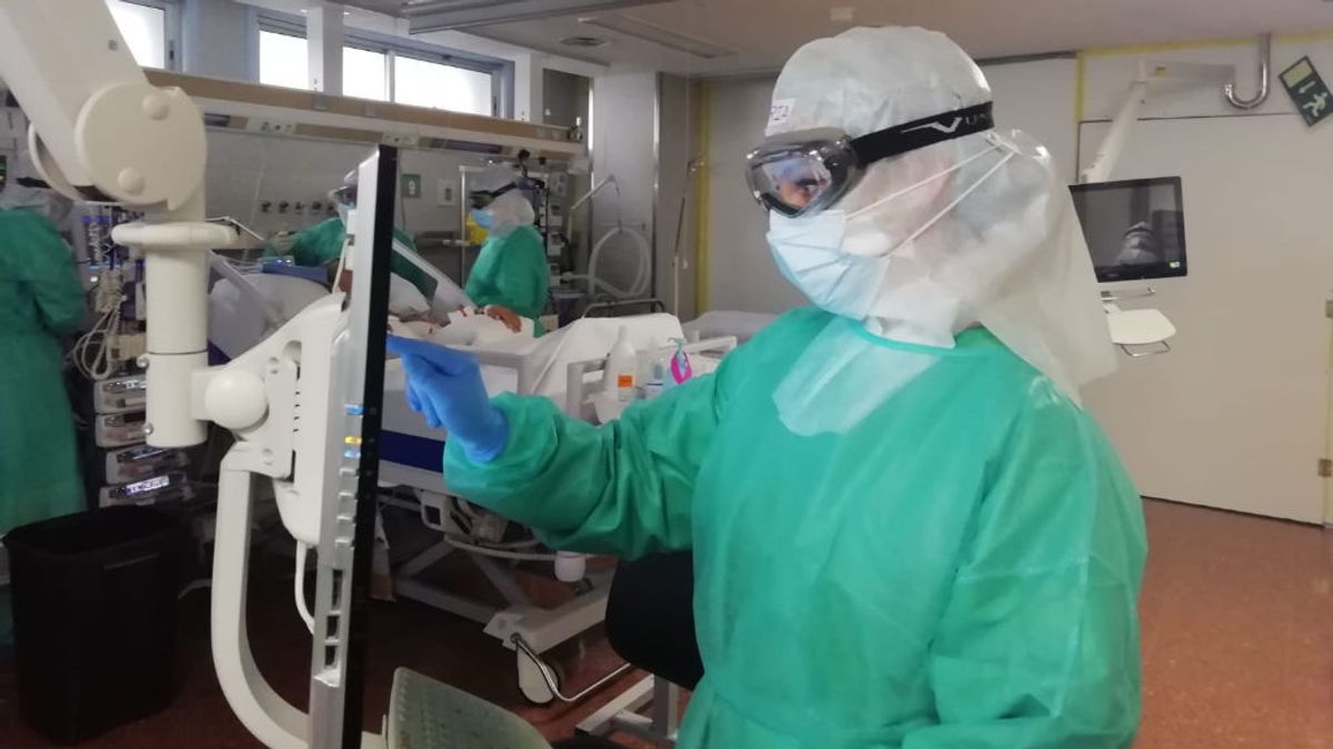 Los hospitales de Galicia, con cifras nunca vistas: 1031 personas en planta y 170 en UCI Los hospitales de Galicia, con cifras nunca vistas: 1031 personas en planta y 170 en UCI