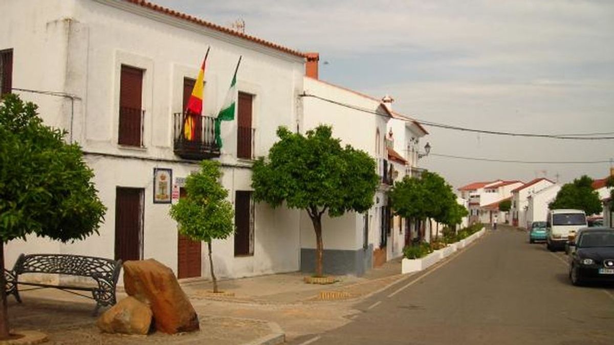 El Madroño, el único pueblo sin covid-19 de Sevilla, registra su primer caso El Madroño, el único pueblo sin covid-19 de Sevilla, registra su primer caso