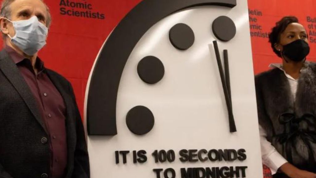El Reloj del Fin del Mundo, a solo 100 segundos de la medianoche