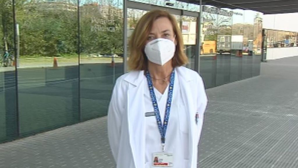 Carmen Morata, médico del Hospital de la Fe de Valencia: "Es una lástima que muera gente que con la epidemia más controlada, no hubiera muerto" Carmen Morata, médico del Hospital de la Fe de Valencia: "Es una lástima que muera gente que con la epidemia más controlada, no hubiera muerto"