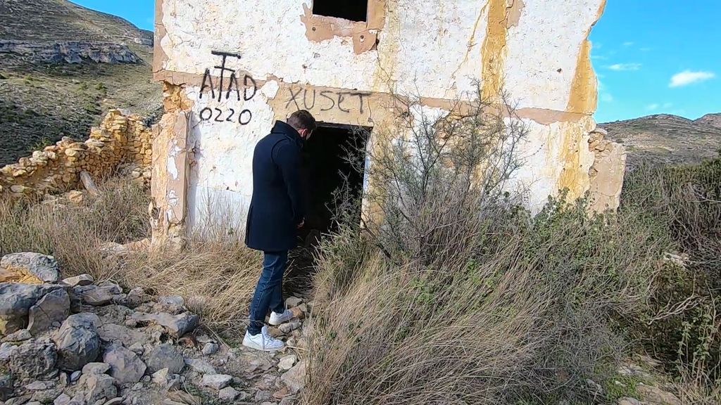 ‘En el punto de mira’ se adentra en la casa donde se han encontrado huesos de las niñas de Alcàsser