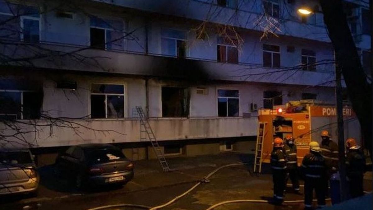 Investigan un incendio en un hospital de enfermos covid en Rumanía con cuatro muertos, el segundo en tres meses