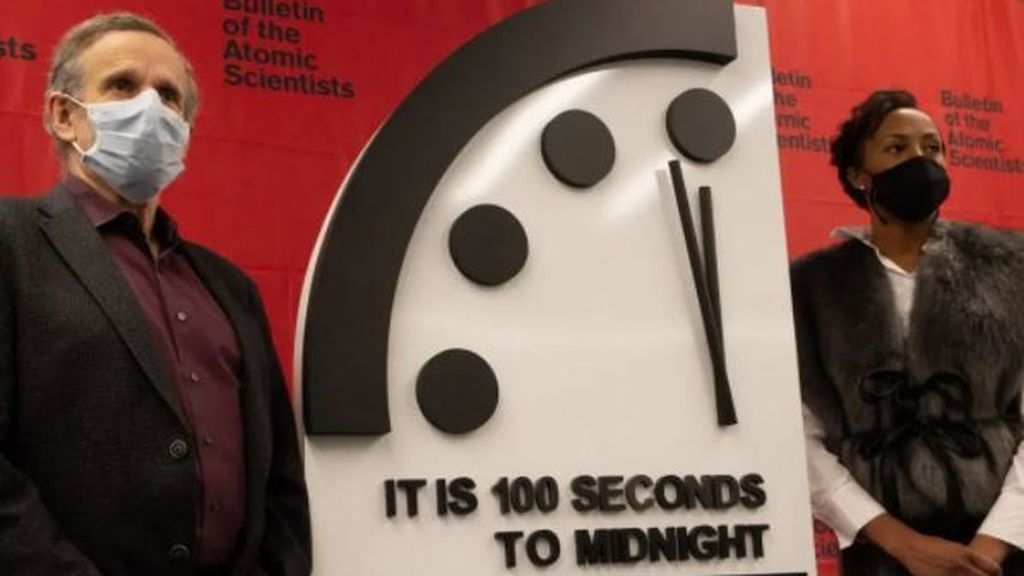 El 'Reloj del Fin del Mundo' está a tan solo 100 segundos del apocalipsis