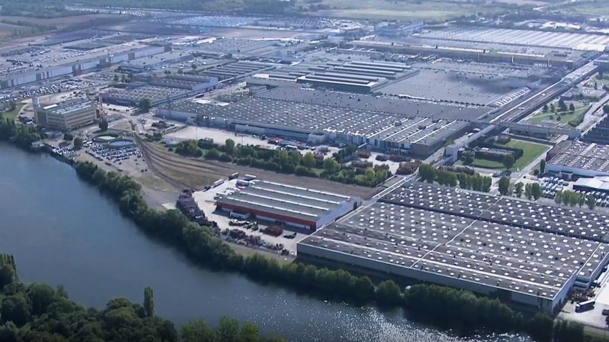 Renault crea la primera fábrica dedicada a la economía circular de la movilidad en Europa Renault crea la primera fábrica dedicada a la economía circular de la movilidad en Europa