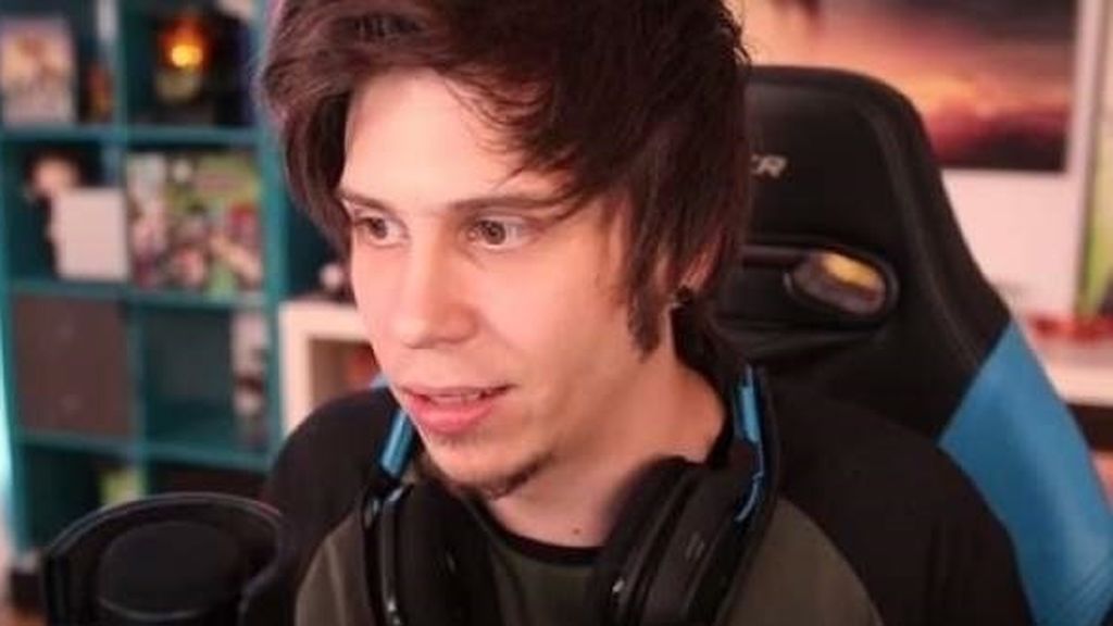EuropaPress_1718434_catalunya-el_rubius_preestrenara_festival_sitges_serie_virtual_hero EuropaPress_1718434_catalunya-el_rubius_preestrenara_festival_sitges_serie_virtual_hero