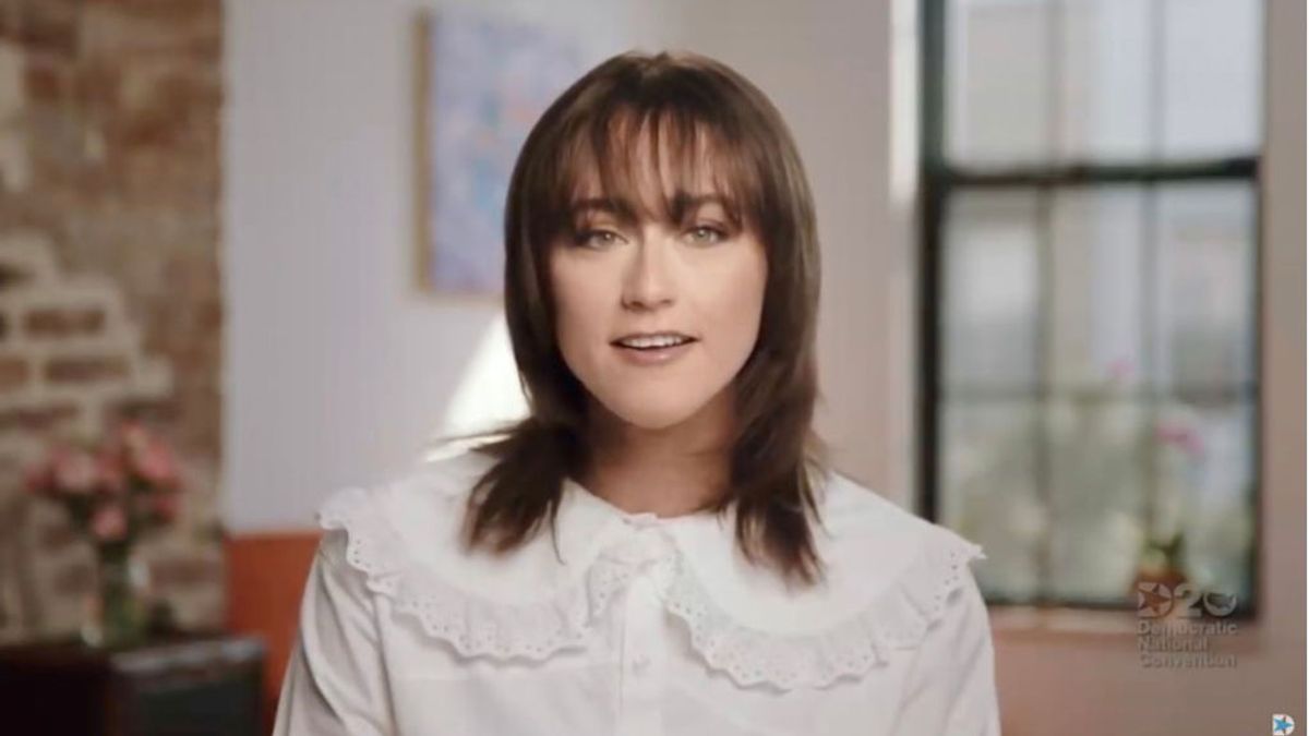 Los ‘hilos’ que teje la agencia IMG: de fichar a 'top models' a firmar con Ella Emhoff, hijastra de Kamala Harris Los ‘hilos’ que teje la agencia IMG: de fichar a 'top models' a firmar con Ella Emhoff, hijastra de Kamala Harris