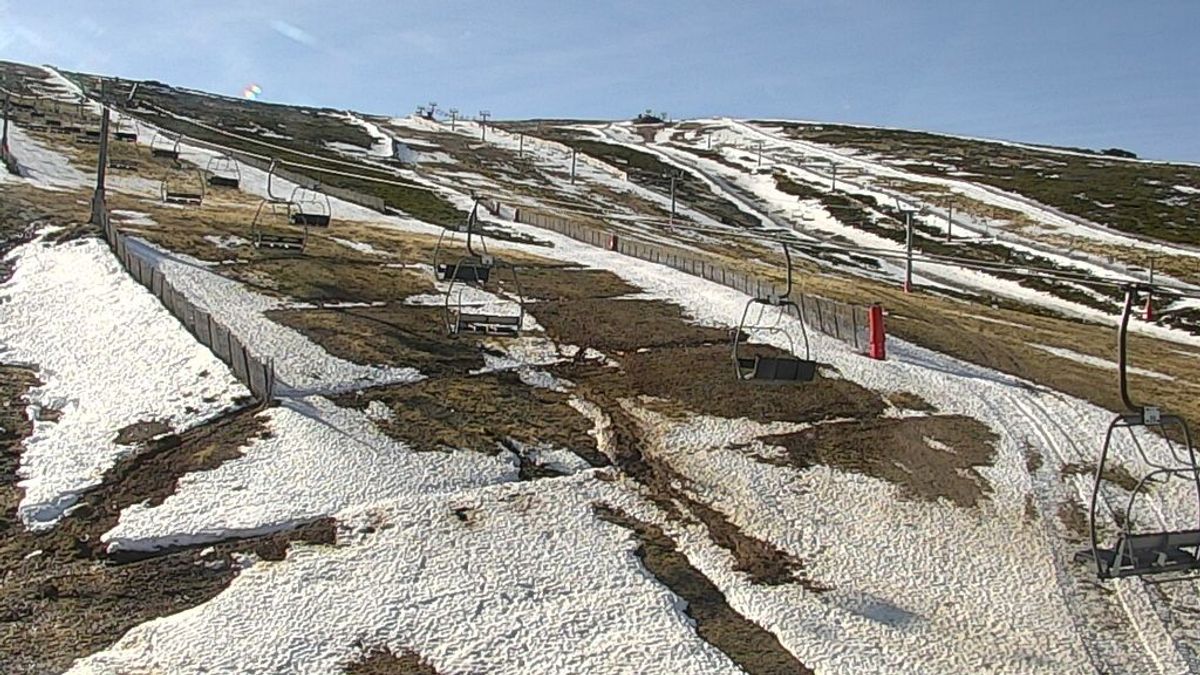 La nieve se despide de nuestras montañas: al menos tres estaciones de esquí han tenido que cerrar