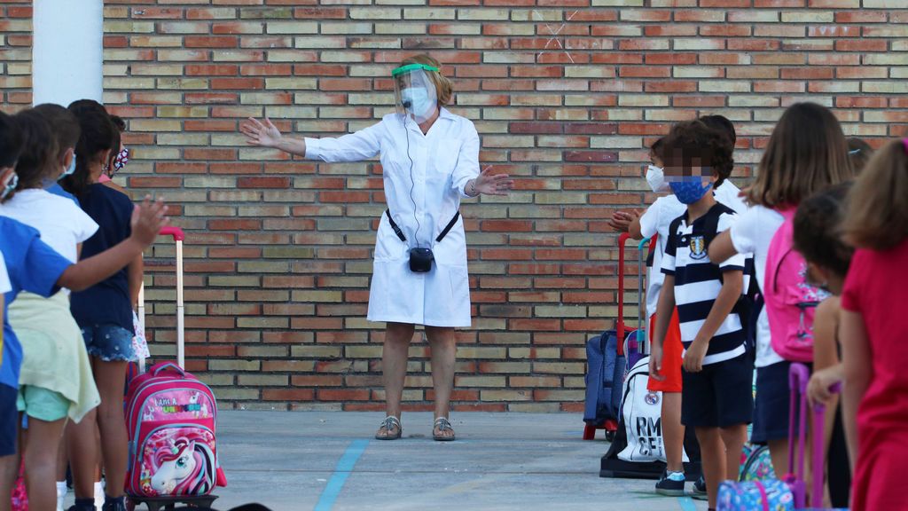 El coronavirus entra en la aulas, crece un 53% la incidencia acumulada entre los menores de 15 años El coronavirus entra en la aulas, crece un 53% la incidencia acumulada entre los menores de 15 años