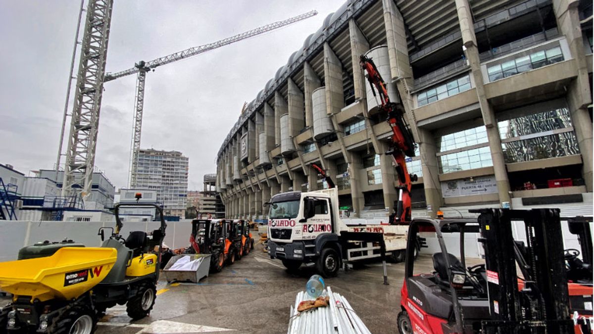 El césped retráctil del estadio Santiago Bernabéu va tomando forma El césped retráctil del estadio Santiago Bernabéu va tomando forma