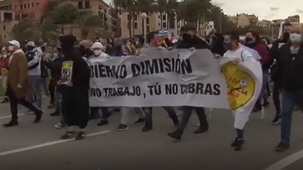 Un camión discoteca para protestar por el cierre de la hostelería en Baleares