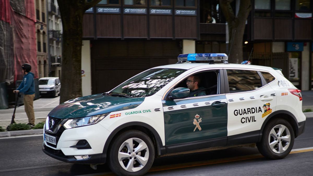 Detenido por escupir a un Guardia Civil que desalojaba un pub por exceso de aforo en Fuerteventura