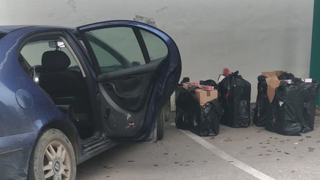 Tabaco intervenido en otro de los coches