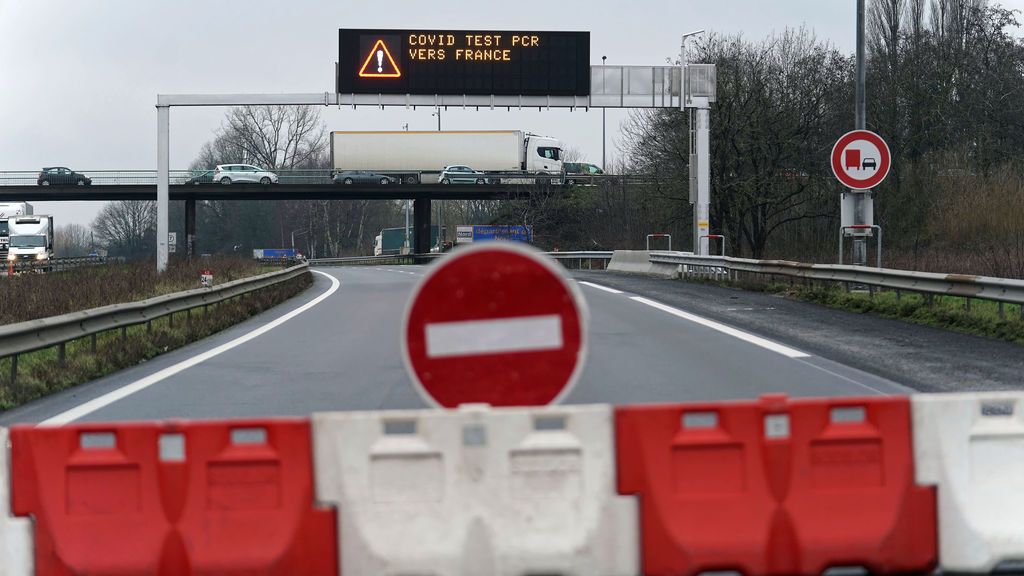 Las vacunas no permitirán suavizar las restricciones por culpa de la cepa británica, dice el centro europeo de referencia contra el coronavirus Las vacunas no permitirán suavizar las restricciones por culpa de la cepa británica, dice el centro europeo de referencia contra el coronavirus