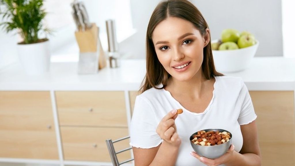 También, será recomendable tomar avena o frutos secos.