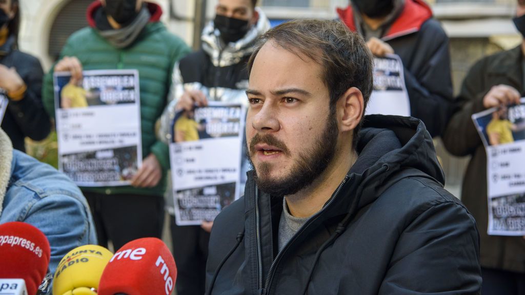 El rapero Hasel, citado a una mesa electoral en Lleida después del plazo para entrar en prisión El rapero Hasel, citado a una mesa electoral en Lleida después del plazo para entrar en prisión